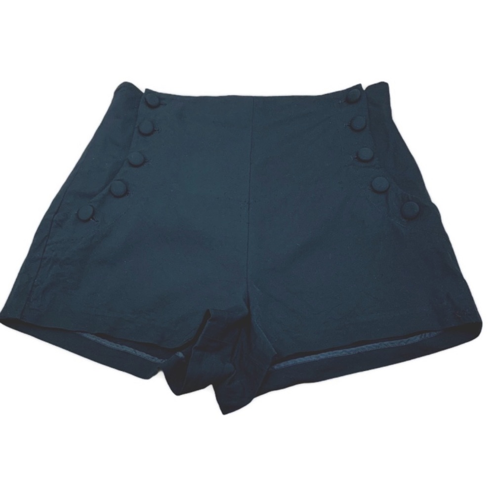 Minimalist Elizabeth and James Tuxedo Sailor Shorts